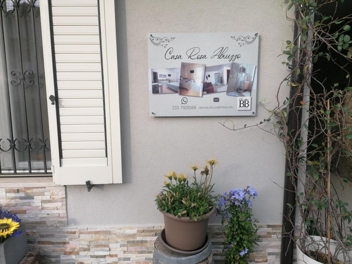 Casa Rosa Abruzzo Bed & Breakfast Musellaro Luaran gambar